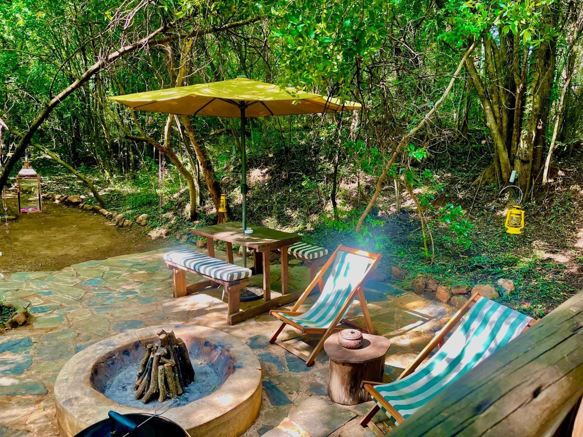 Iris Retreat & Island Day Spa Хартбееспоорт Екстериор снимка